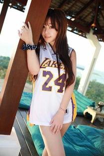 女主播拍写真走光,女主播一夜爆红