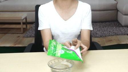 吃女奶图片,传统习俗还是另类潮流？