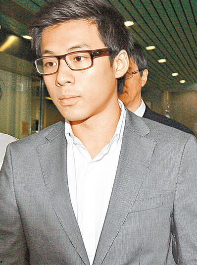 蔡志雄的老婆的照片,美丽妻子照片背后的温馨故事